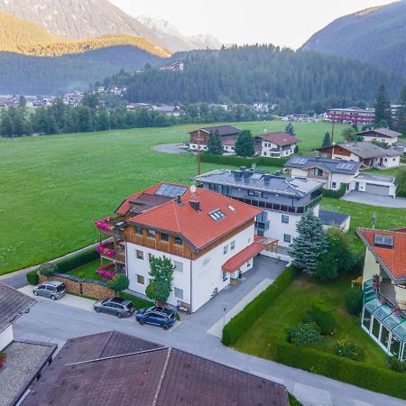 Ferienwohnungen Vier Jahreszeiten Langenfeld Exterior photo